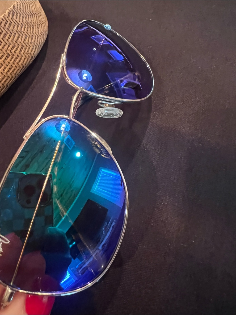 Maui Jim Maverick Silver Titanium Frame Sunglasses with Blue Mirrored Lenses - Picture 2 of 8